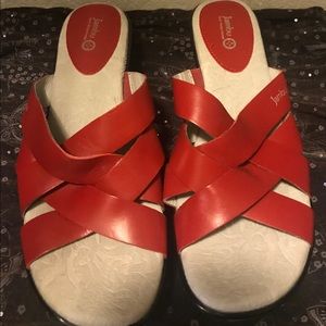 Red sandals Jambu